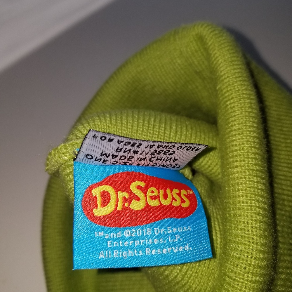 The grinch Dr Seuss knit hat beanie - Picture 3 of 3